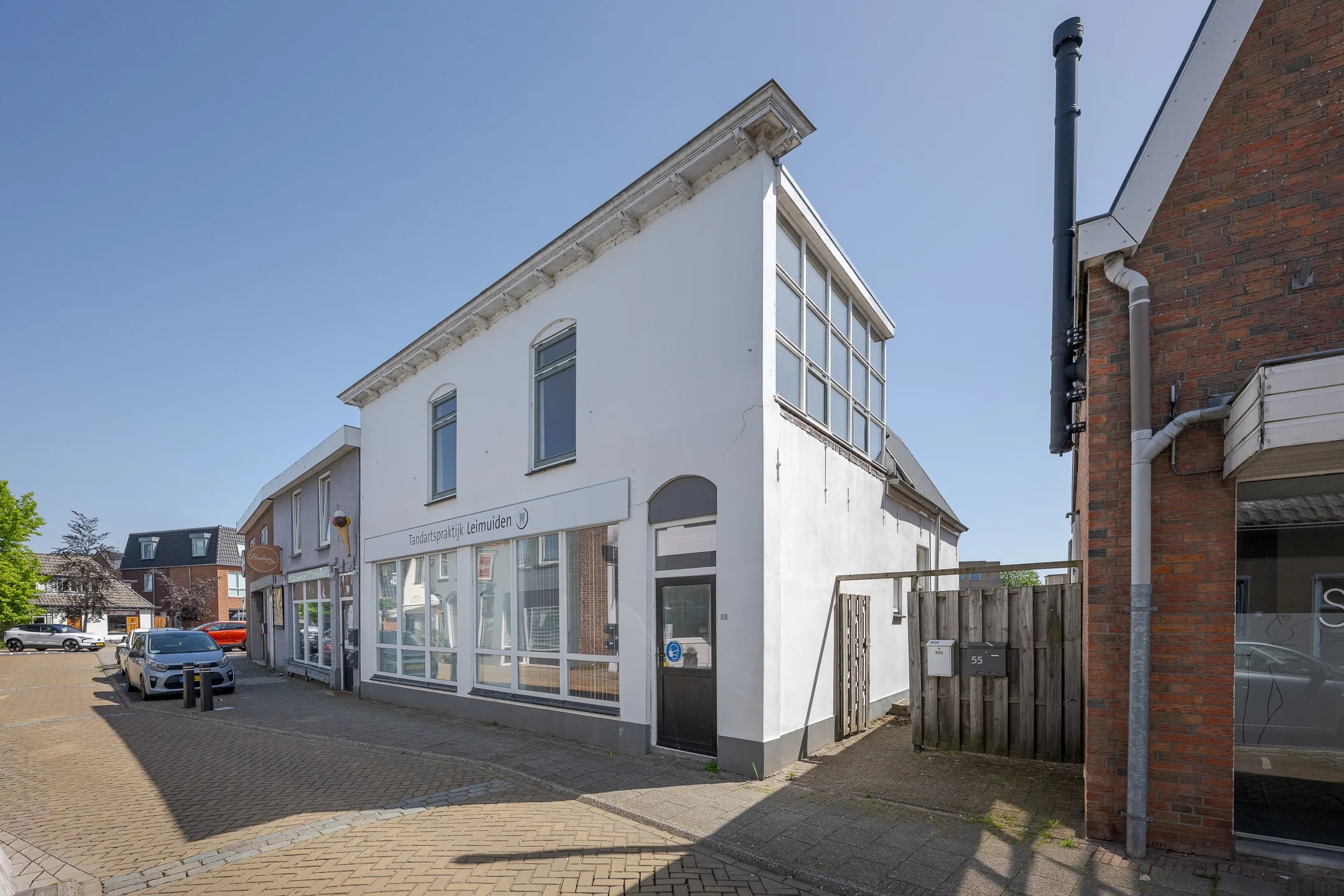 Bovenwoning Dorpsstraat 55 a in Leimuiden