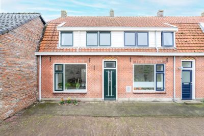 Eengezinswoning, tussenwoning (dijkwoning) Zomerdijk 11 in Vianen