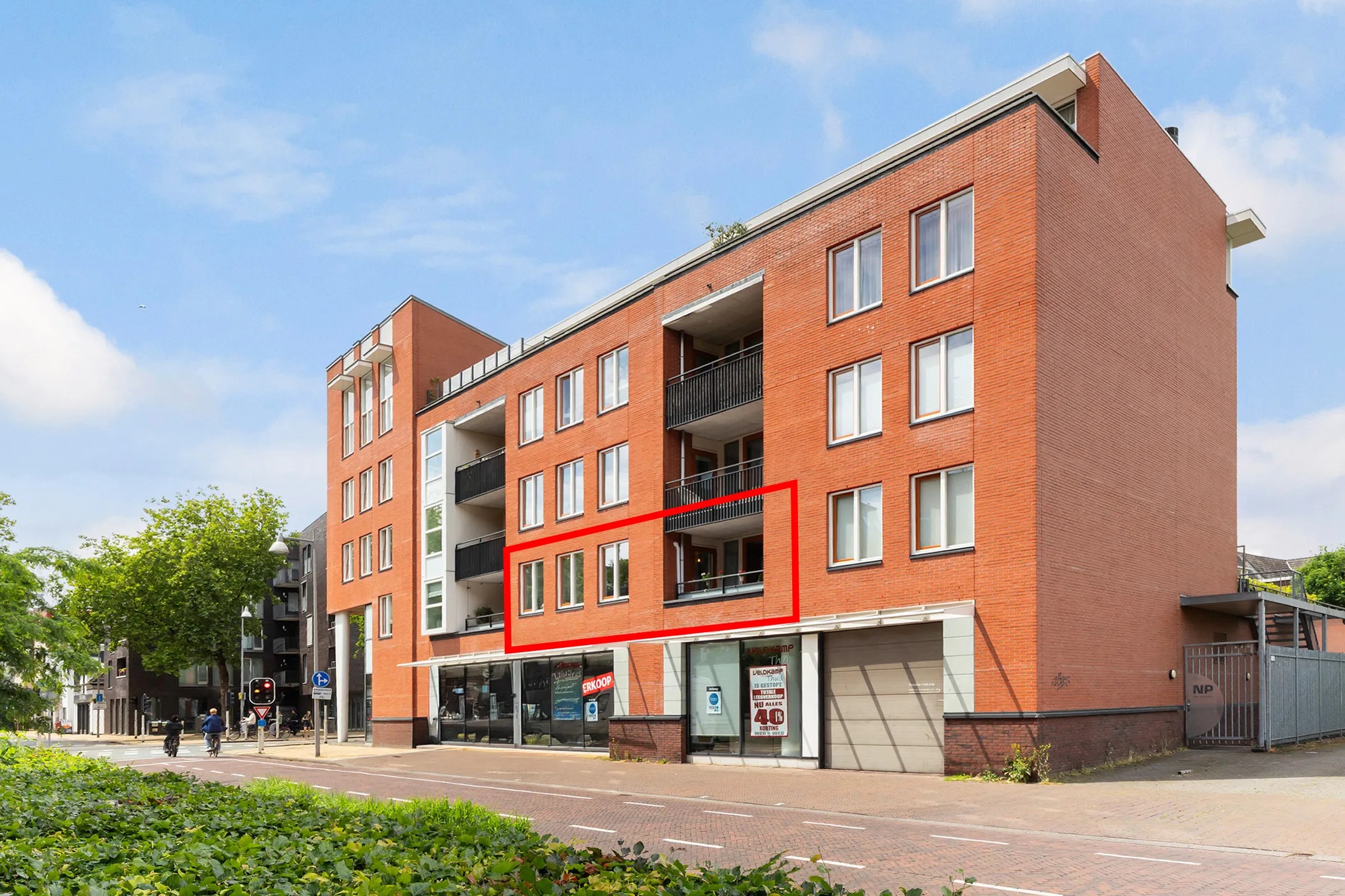 Galerijflat Stationsstraat 112 E in Apeldoorn