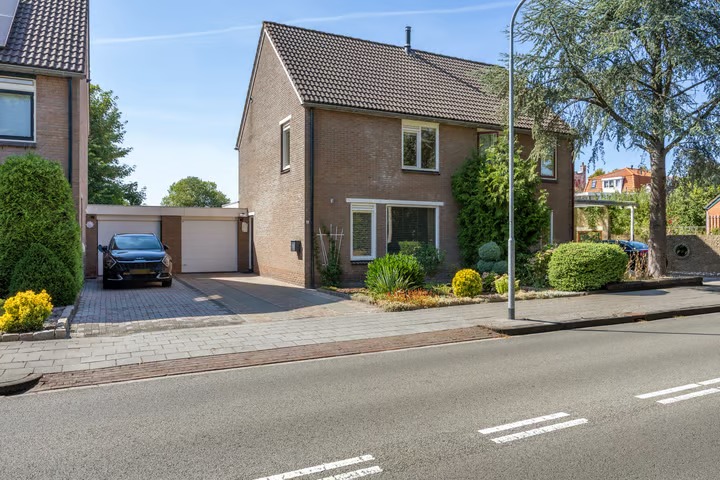 Geschakelde 2-onder-1-kapwoning Klinker 4 in Sappemeer