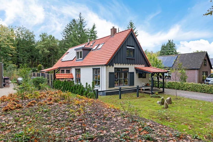 Eengezinswoning, vrijstaande woning Zuiderweg 54 in Noordwolde
