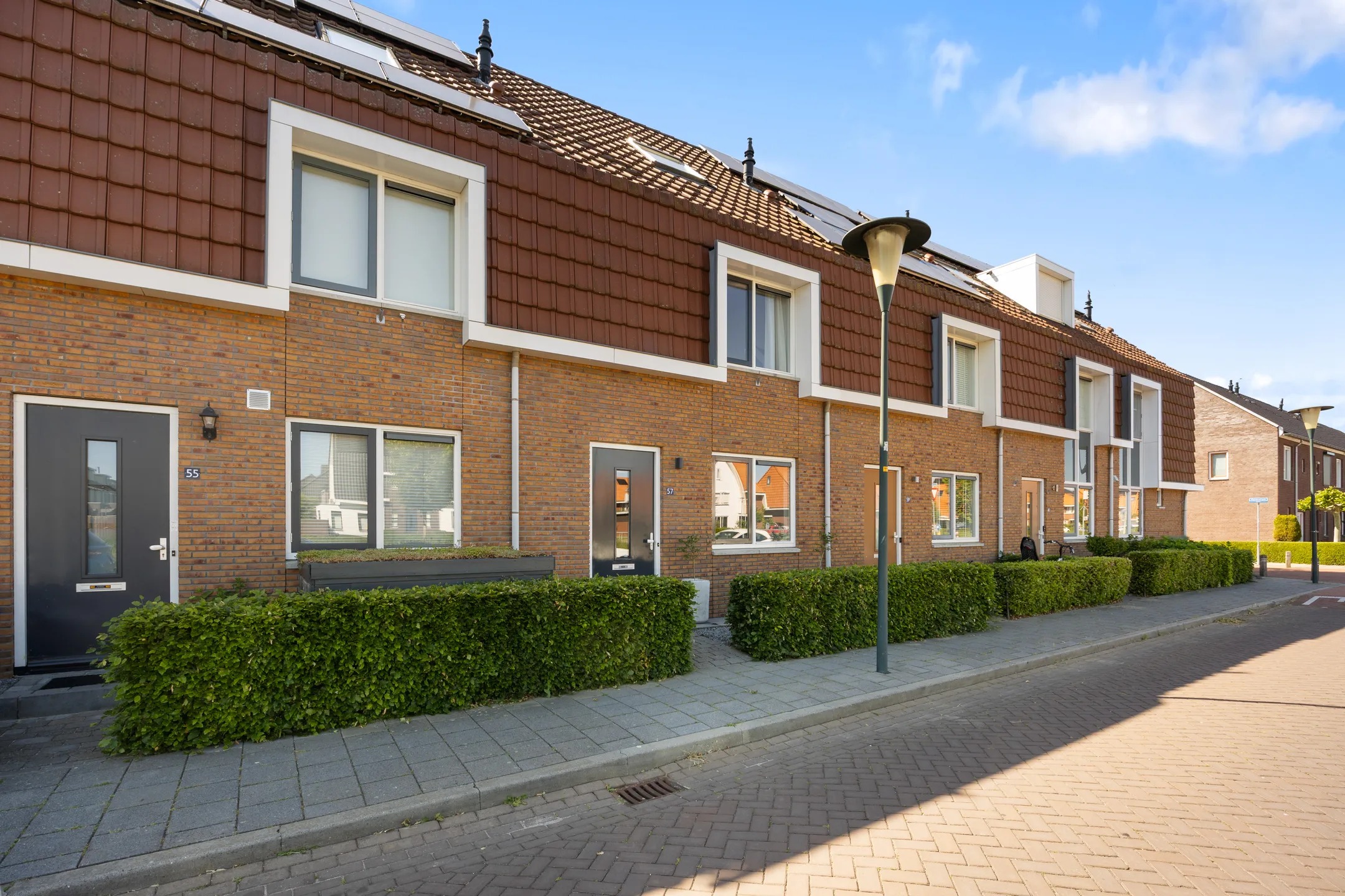 Tussenwoning Zwanenbloem 57 in Elst