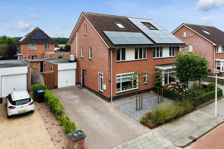 2-onder-1-kapwoning de Keegen 8 in Kollum