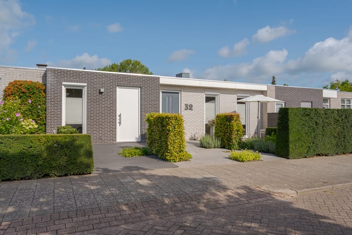 Bungalow, geschakelde woning Pepermuntweg 32 in Zwolle