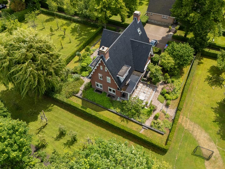Villa, vrijstaande woning Oostsingel 183 in Delft