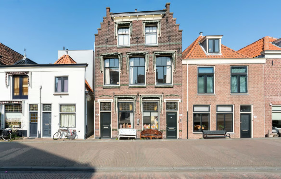 Benedenwoning Nieuwe Langendijk 104 in Delft