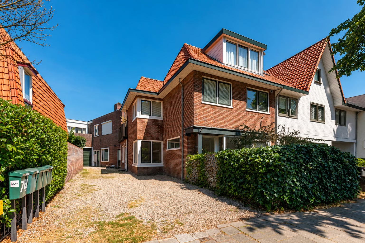 Benedenwoning Gijsbrecht van Amstelstraat 74 B in Hilversum