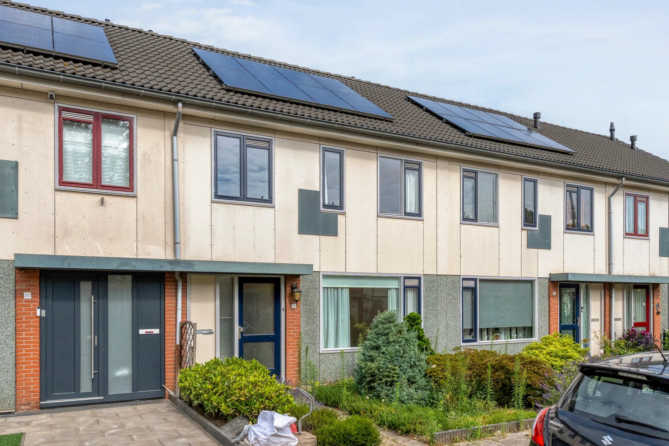 Tussenwoning Graaf van Rechterenstraat 18 in Raalte