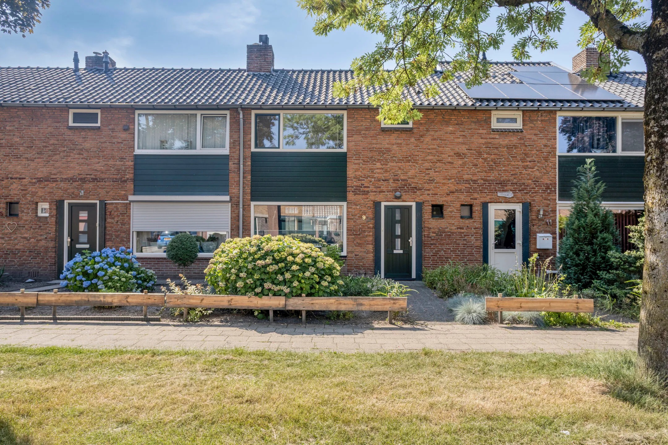 Tussenwoning P. Zeemanstraat 9 in Eerbeek