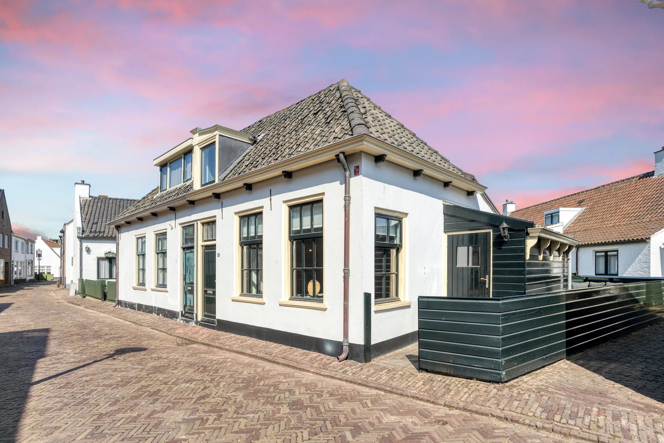 2-onder-1-kapwoning Louwestraat 25 in Katwijk