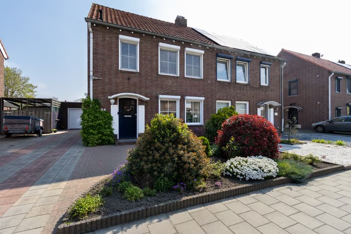 2-onder-1-kapwoning Middelstestraat 34 in Weert