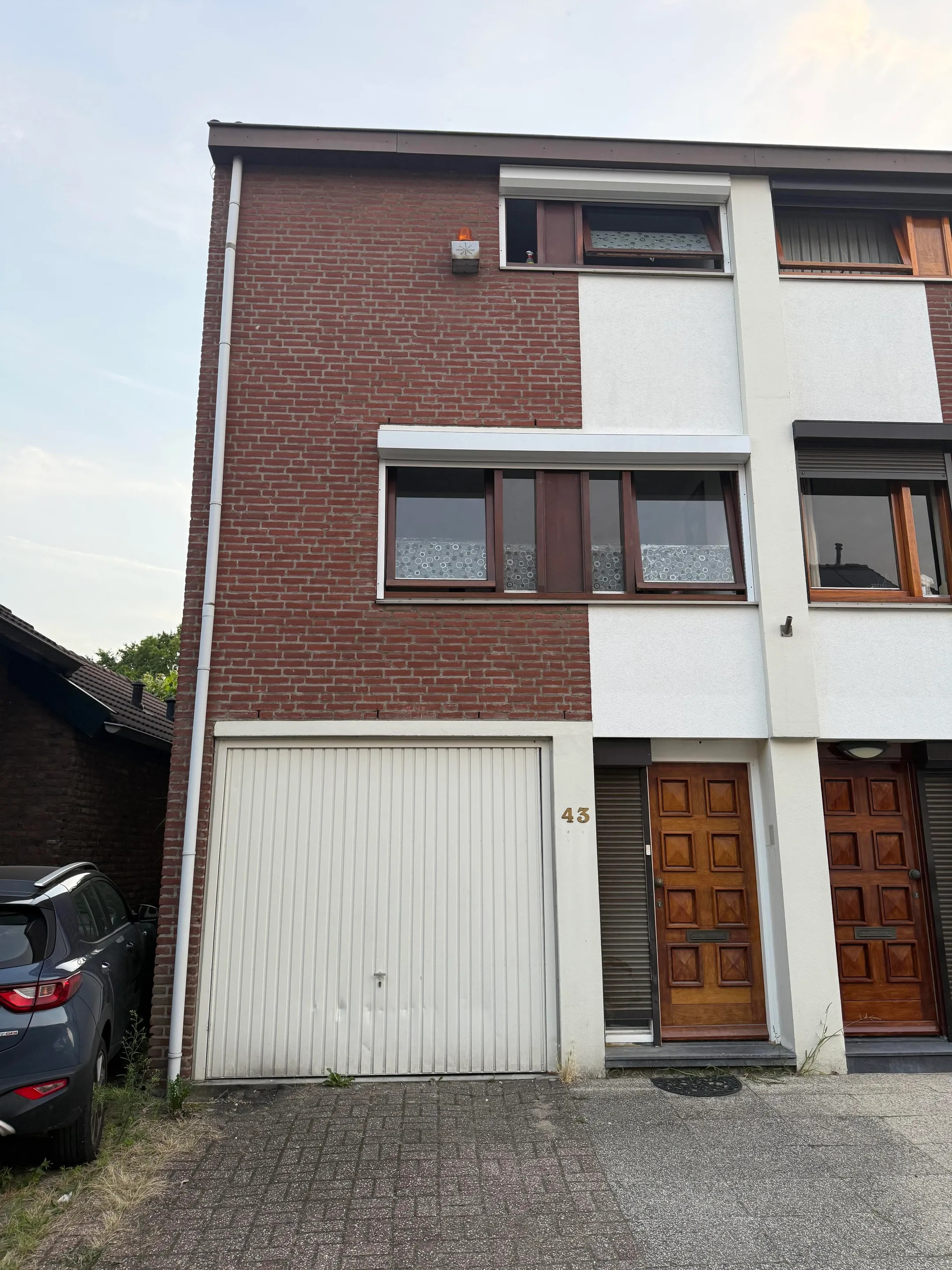 Halfvrijstaande woning Schandelerstraat 43 in Heerlen