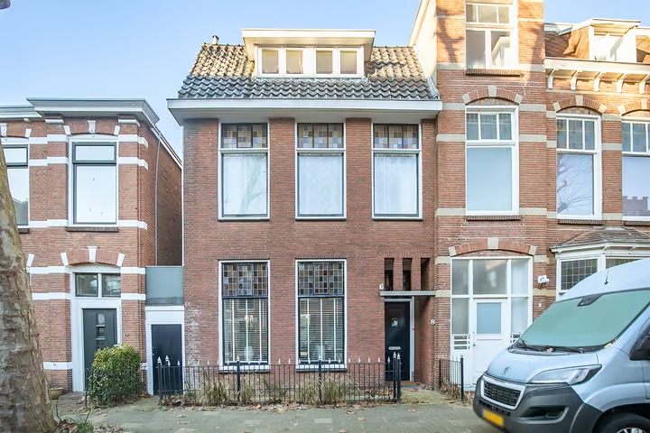 2-onder-1-kapwoning Kanaalstraat 8 in Leeuwarden
