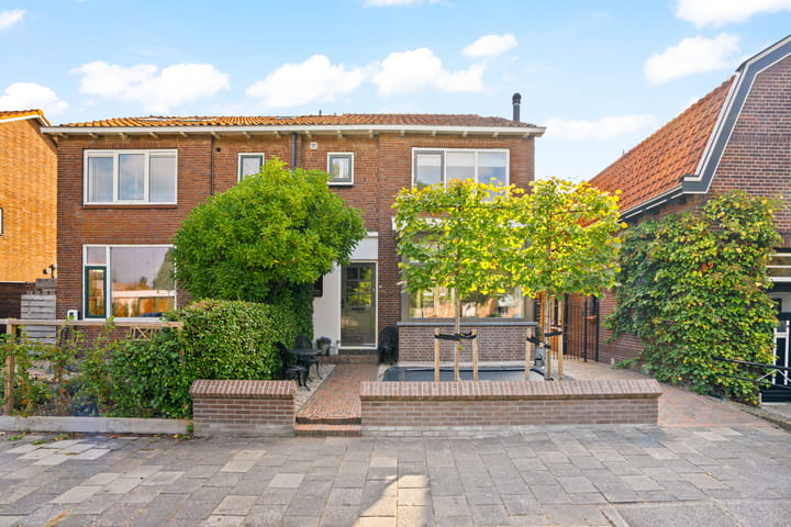 2-onder-1-kapwoning Schoolstraat 18 in Krimpen aan de Lek
