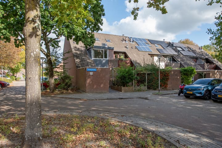 Eengezinswoning, eindwoning Veldmuizenpad 13 Delft