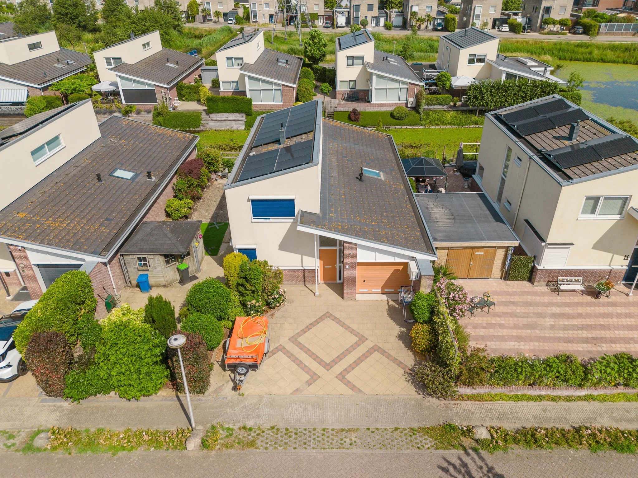 Vrijstaande woning Schouwenburglaan 12 in Spijkenisse
