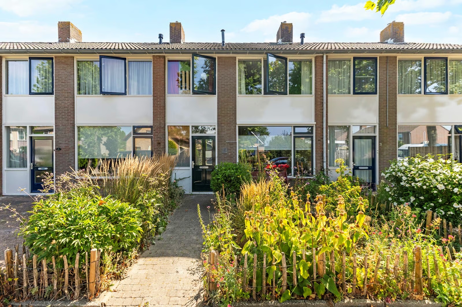 Tussenwoning Noletstraat 4 in Tuitjenhorn