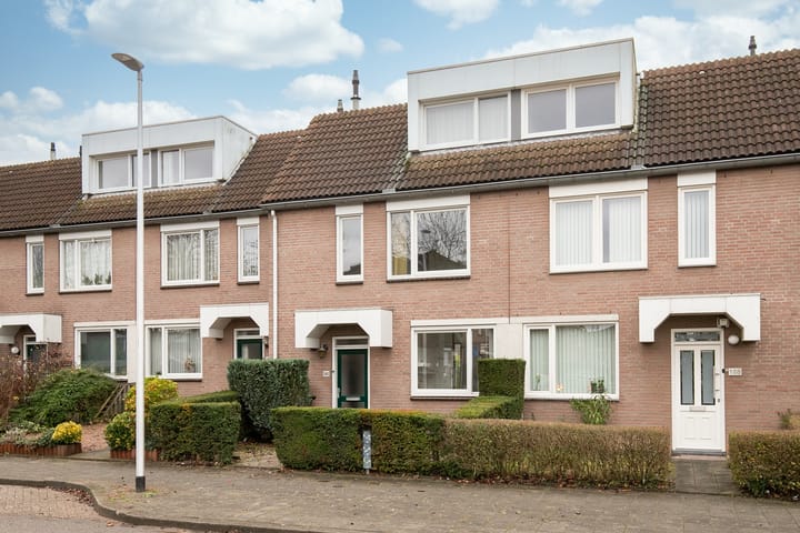 Tussenwoning Fossielenerf 190 in Heerlen