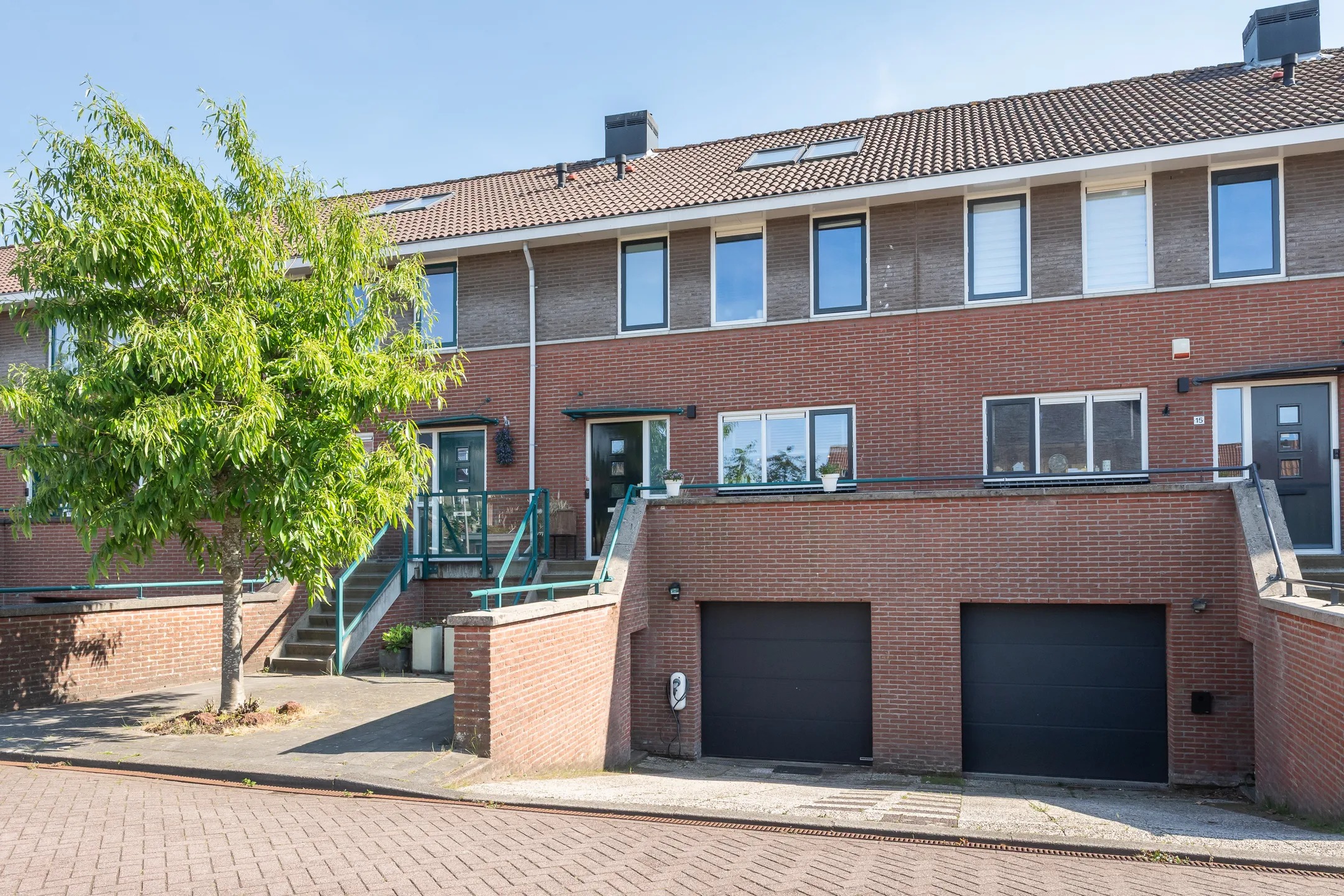 Tussenwoning (split-level woning) Insula 13 Poortugaal