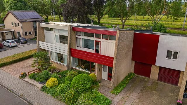 Geschakelde 2-onder-1-kapwoning Brahmsstraat 35 in Zevenaar