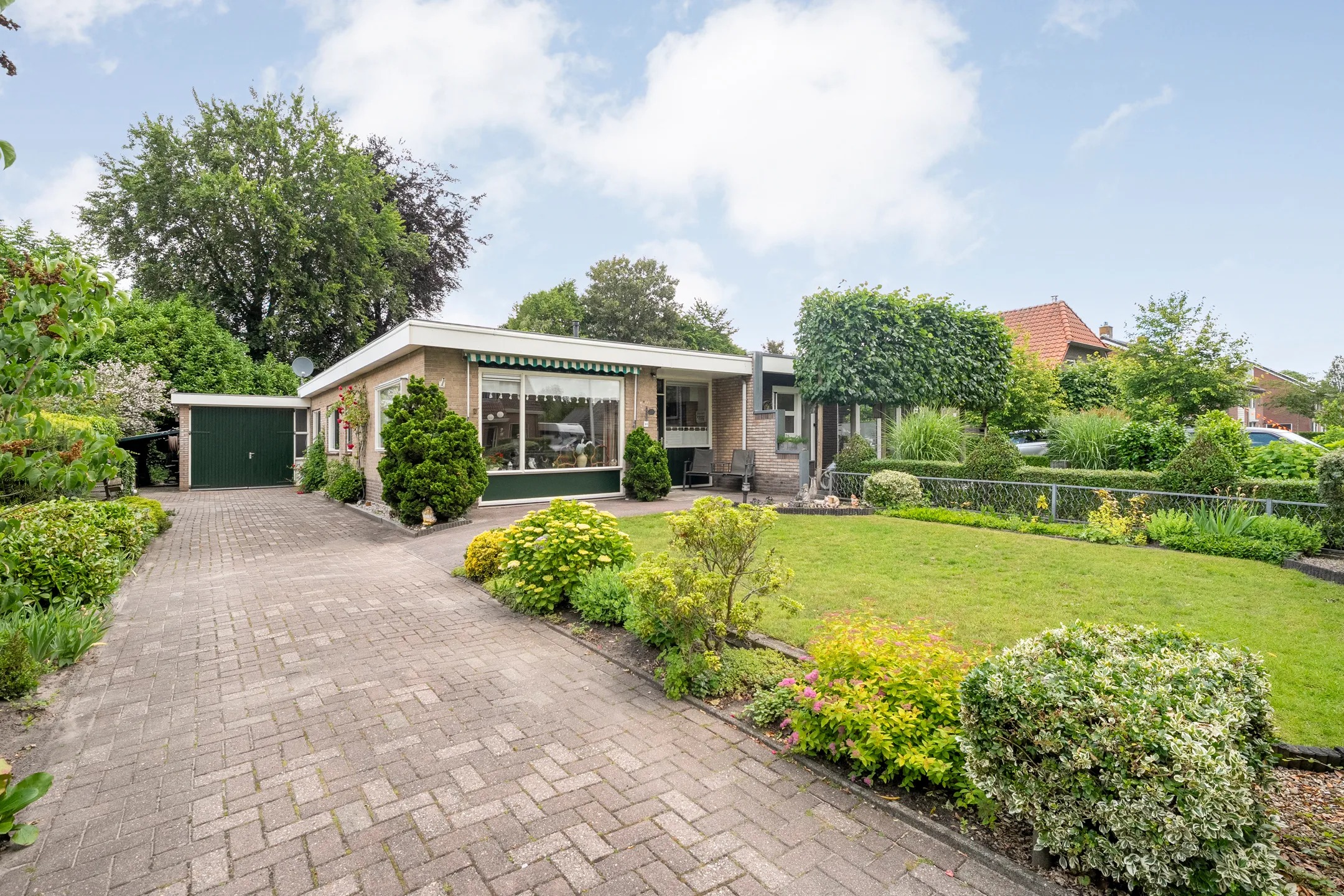 Halfvrijstaande woning (split-level woning) Zandspeur 46 in Nieuwleusen