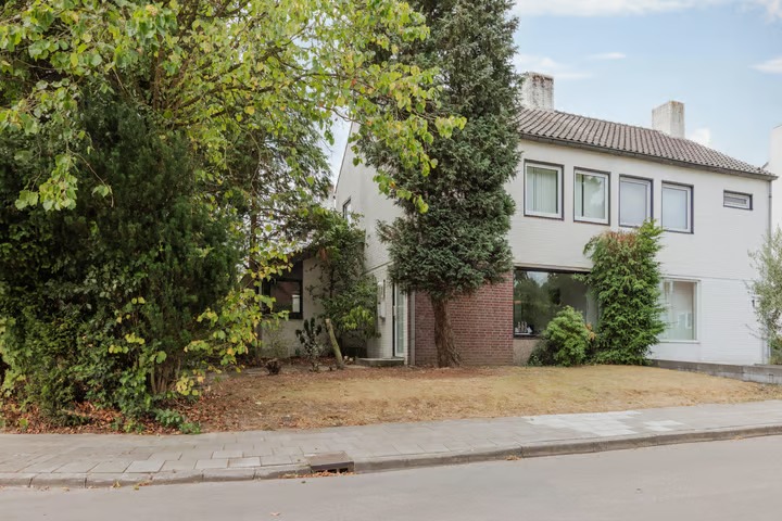 Hoekwoning Reuveltweg 28 a in Grubbenvorst