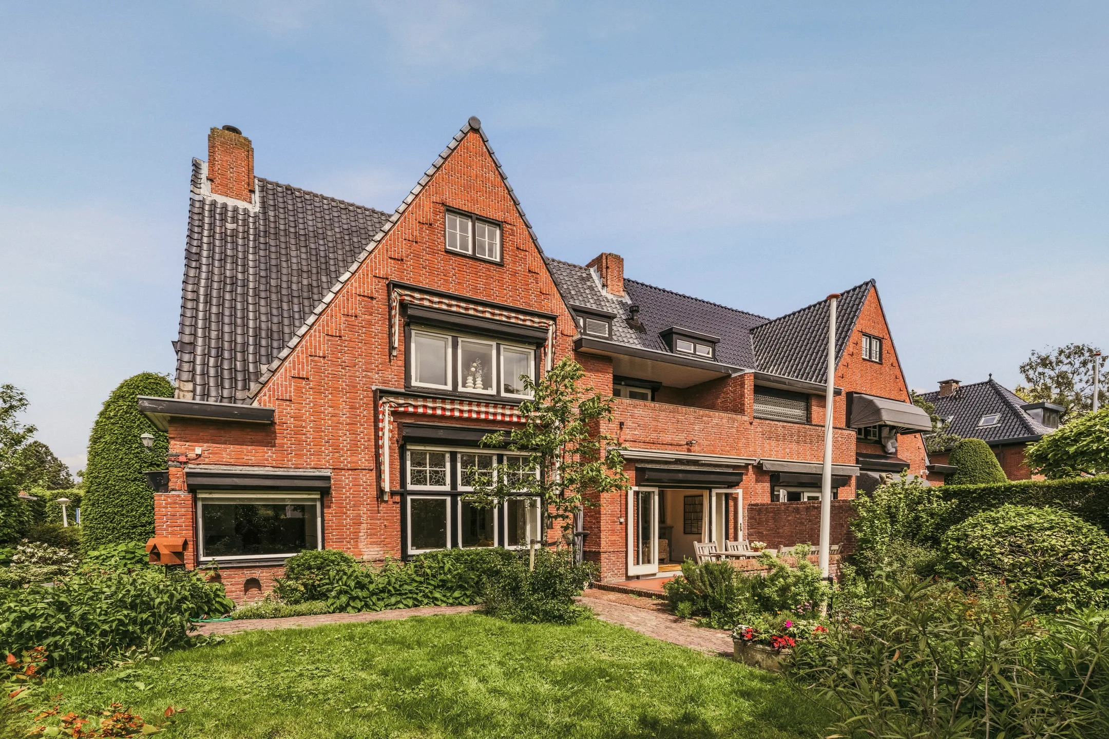 Hoekwoning Bernard Zweerskade 7 in Amsterdam