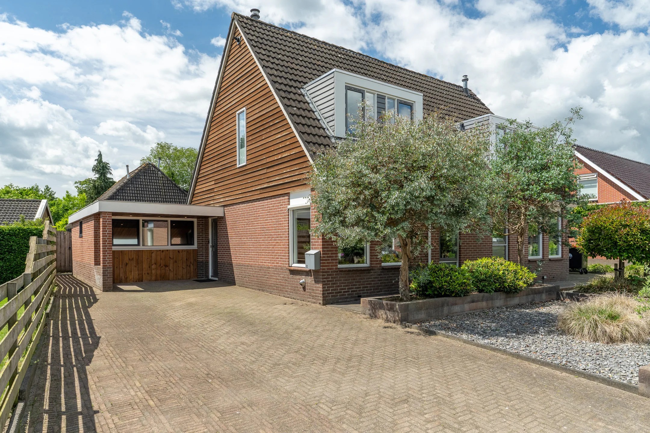 2-onder-1-kapwoning Pastorykamp 13 in Drogeham