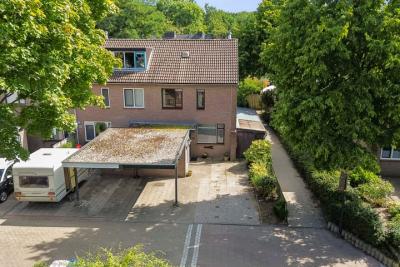 Eengezinswoning, hoekwoning Brugwachtershoeve 17 in Apeldoorn
