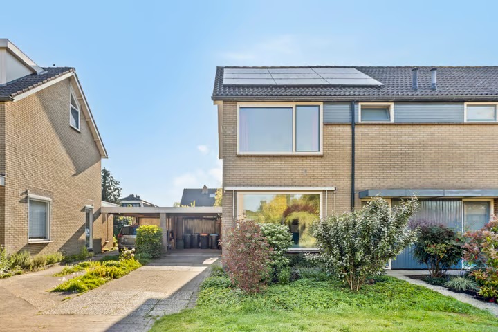 2-onder-1-kapwoning 't Mensink 5 in Schalkhaar