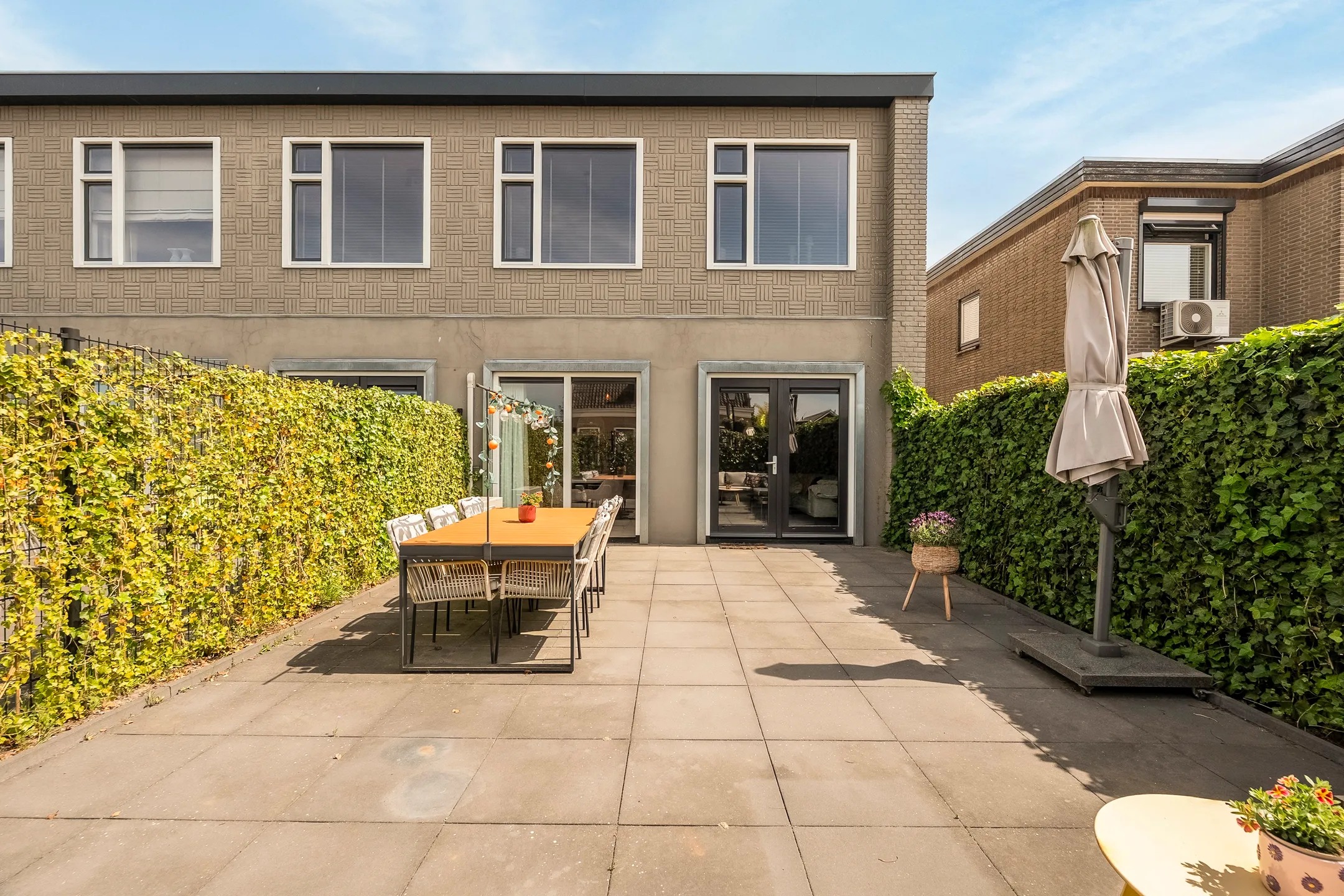 Benedenwoning Burg de Zeeuwstraat 20 a in Numansdorp
