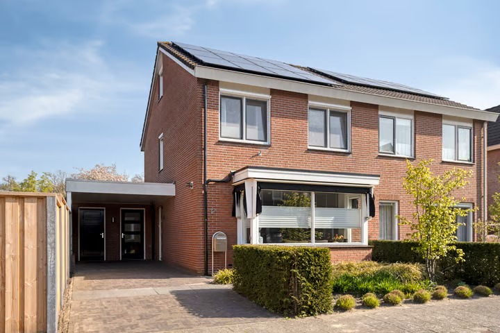 2-onder-1-kapwoning Othellolaan 12 Oldenzaal