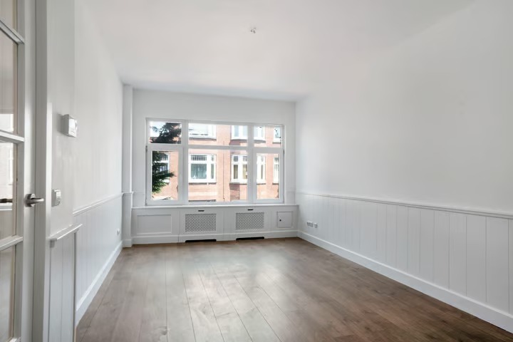 Portiekwoning Vierhoutenstraat 69 in Den Haag