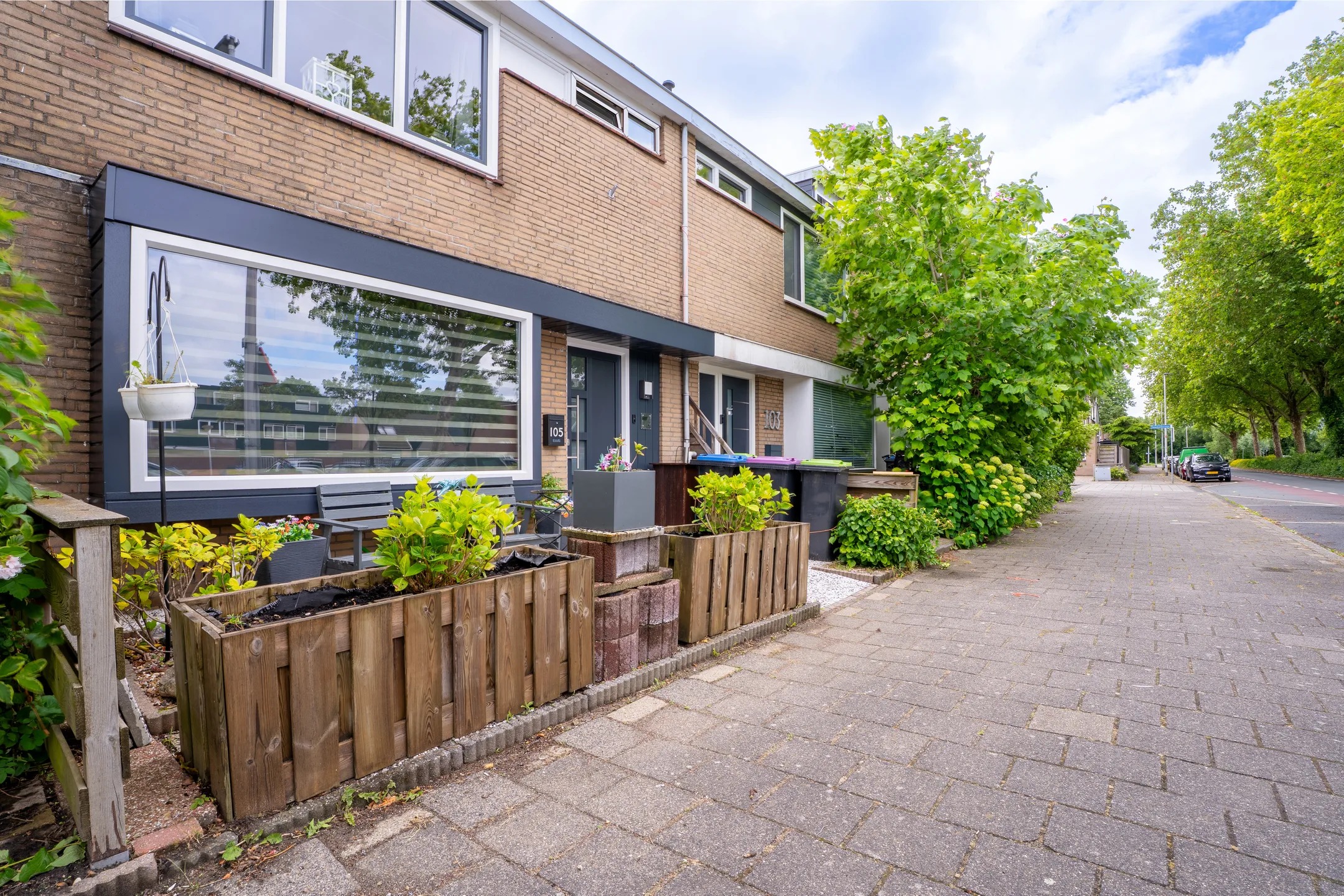 Tussenwoning Salamanderveen 105 in Spijkenisse