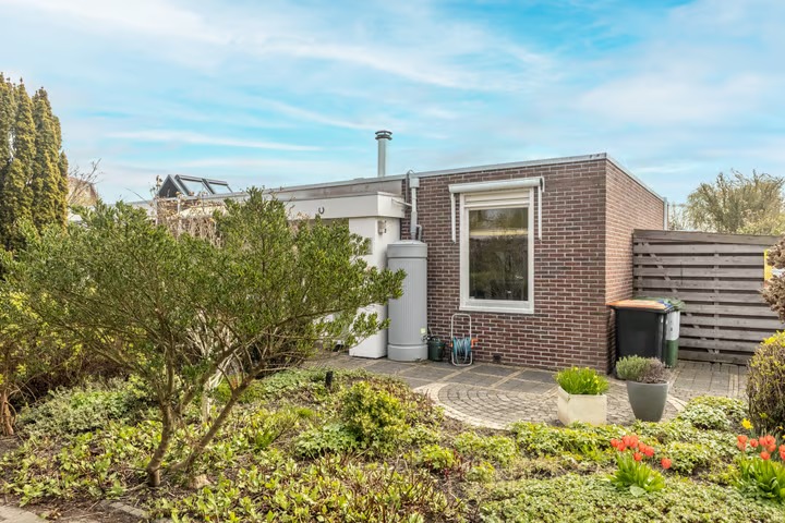 Hoekwoning Engelandstraat 42 in Heemskerk