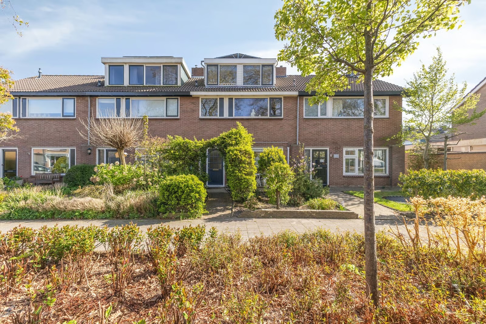 Tussenwoning Nachtegaalstraat 4 in Warmenhuizen