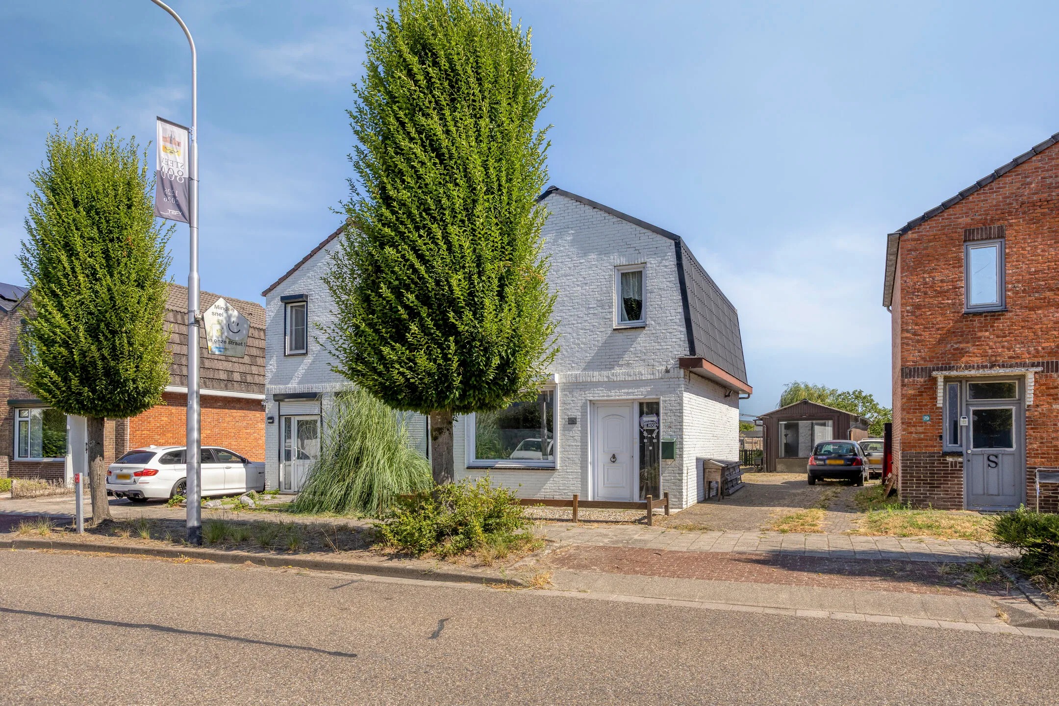2-onder-1-kapwoning Wilhelminastraat 77 in Sint Jansteen