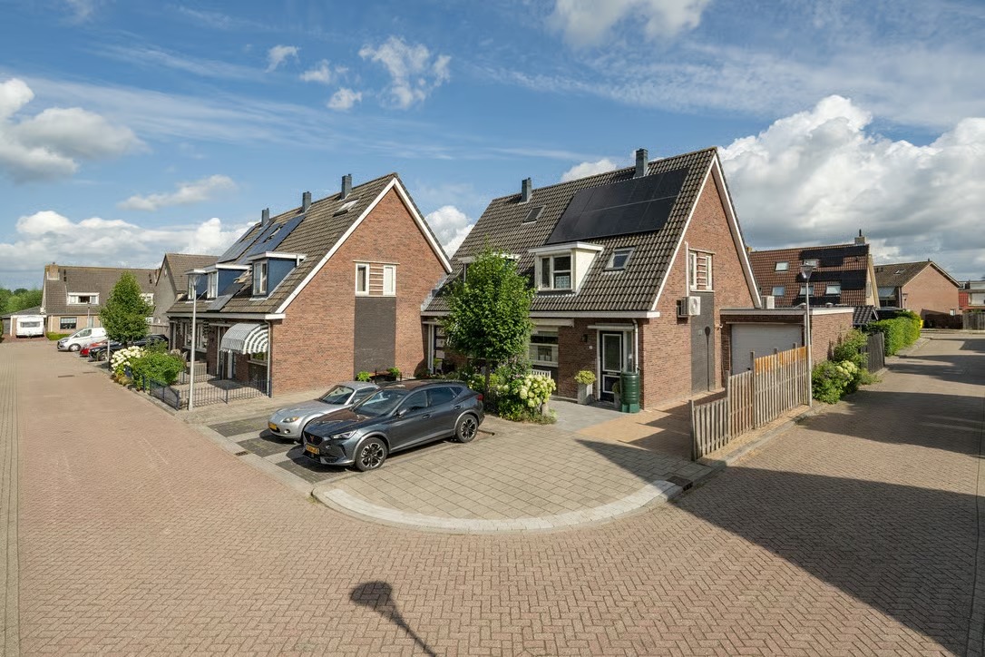 2-onder-1-kapwoning Bickelenberg 9 in Zijderveld