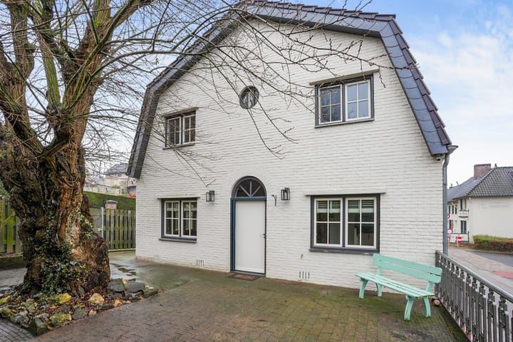 Halfvrijstaande woning Kapelaan Houbenstraat 1 A in Epen