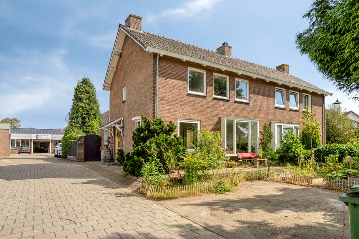 2-onder-1-kapwoning Hoofdstraat 48 Helmond