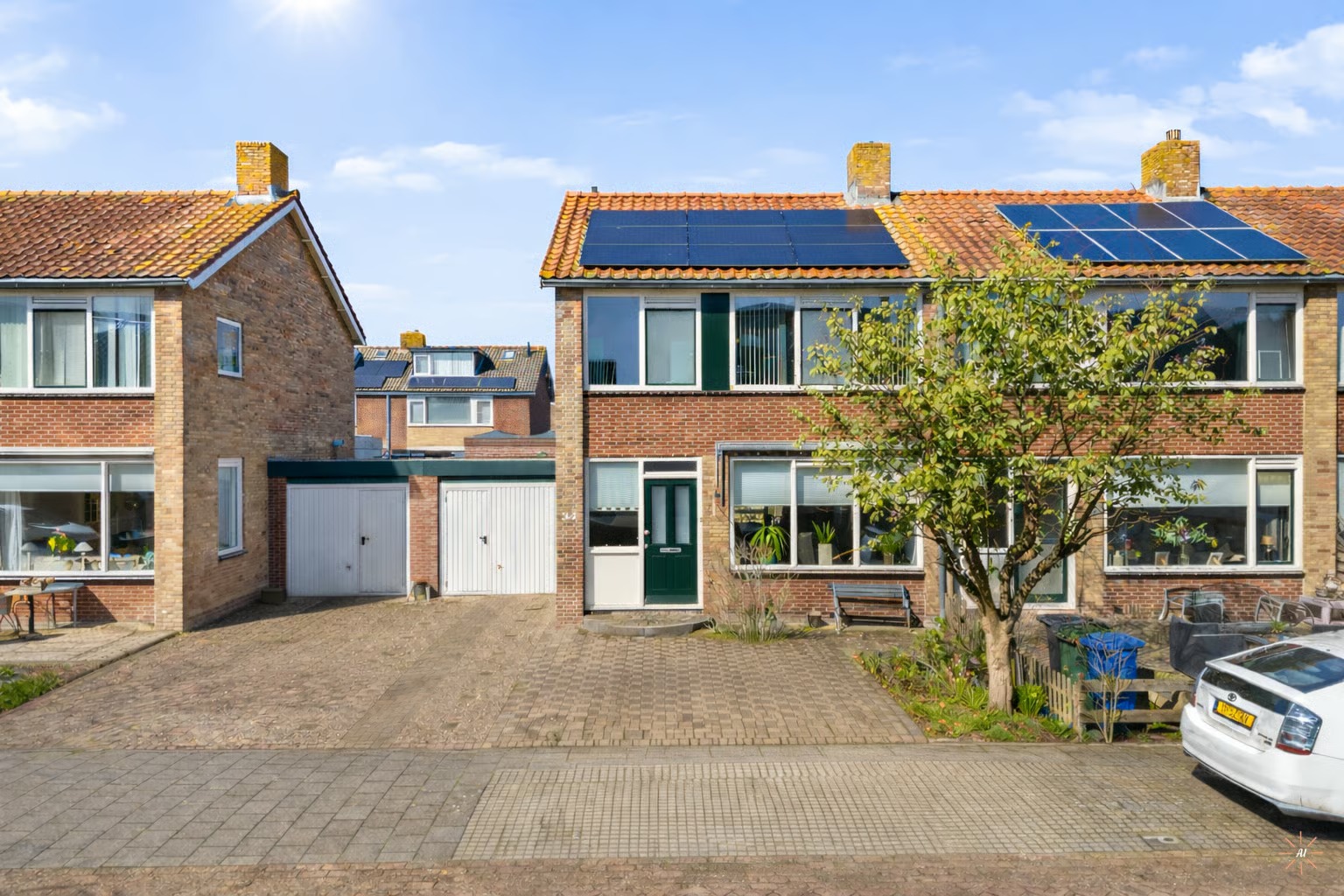 Hoekwoning Dorpsstraat 34 in Zegveld