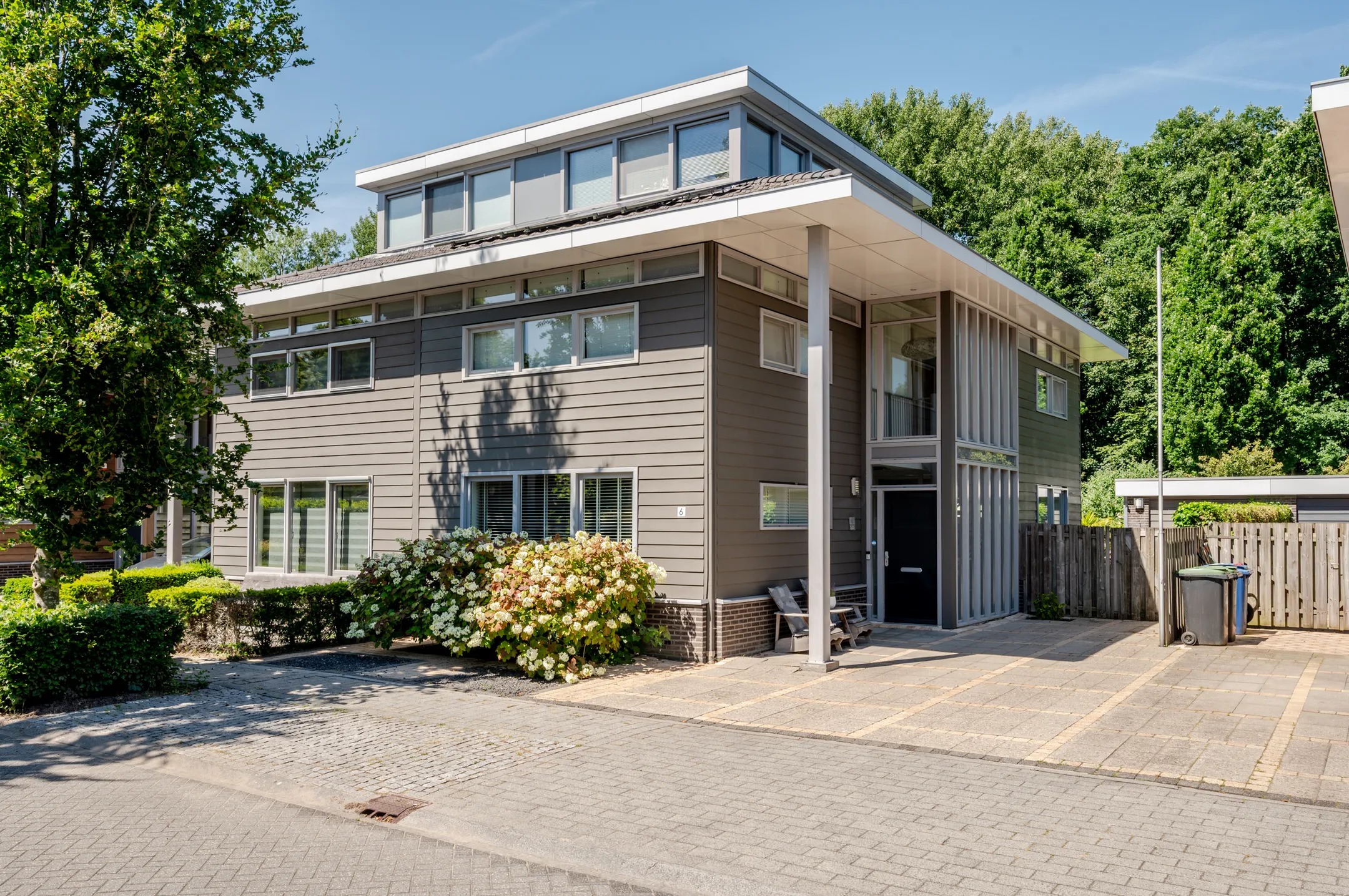 2-onder-1-kapwoning Uithof 6 in Almere