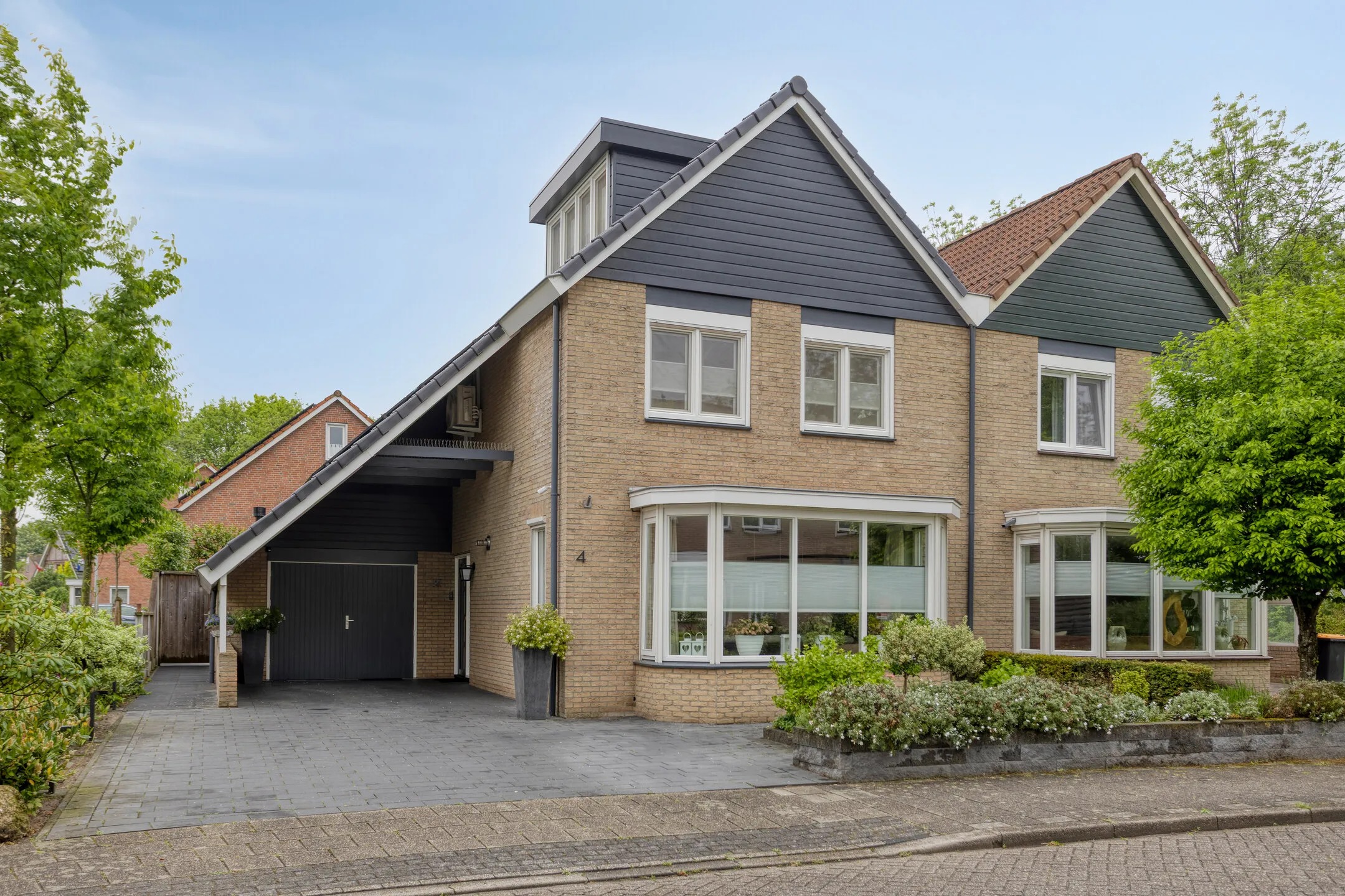 Halfvrijstaande woning Zevenblad 4 in Oldenzaal