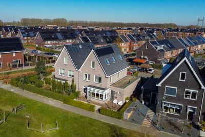 Eengezinswoning, halfvrijstaande woning Zomerbed 26 in Kampen