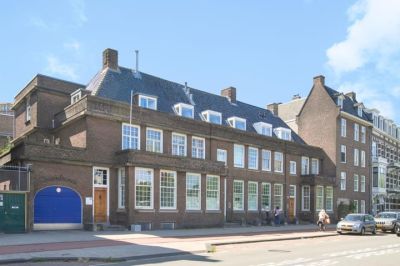Herenhuis, hoekwoning Amsteldijk 89 in Amsterdam