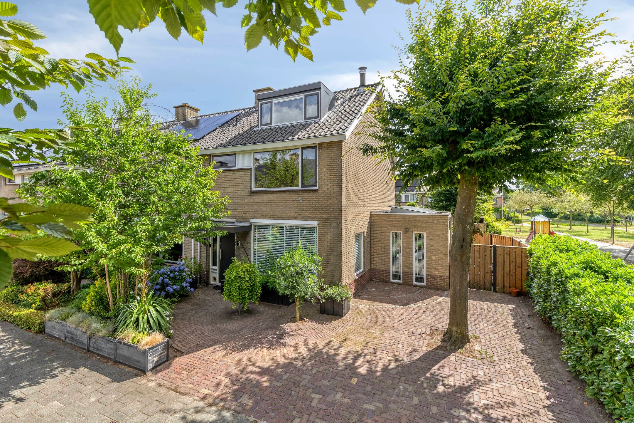 Hoekwoning Gastakker 162 in Breda