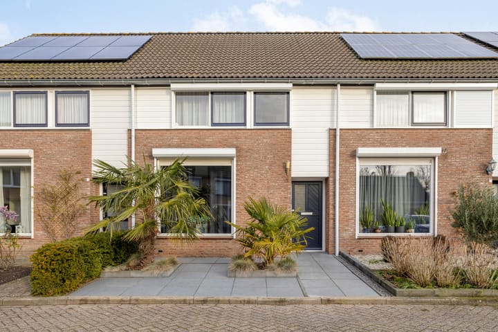 Tussenwoning Korenbloemlaan 26 in Arnemuiden