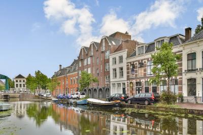 Tussenwoning Nieuwe Mare 27 in Leiden