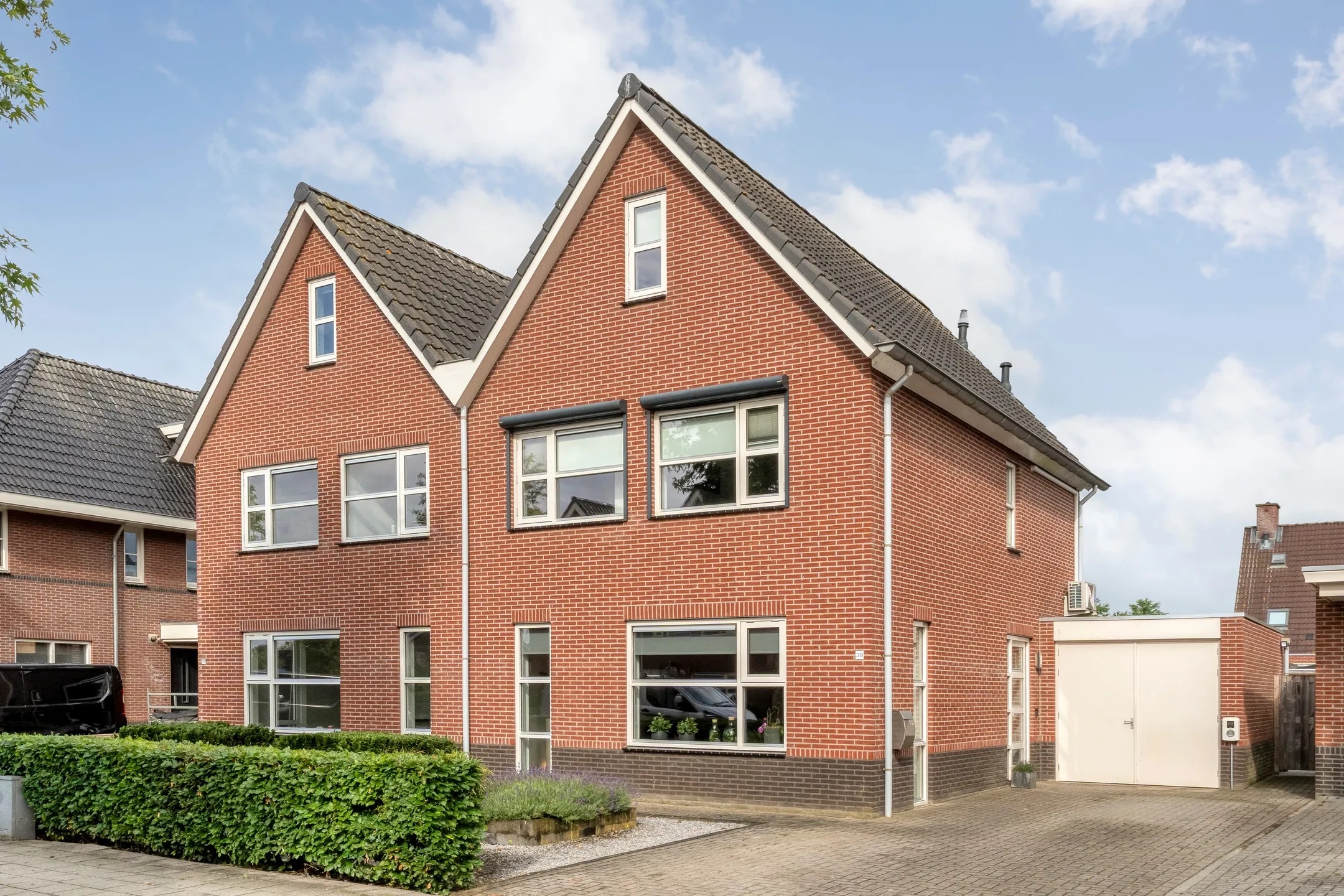 2-onder-1-kapwoning Molckenbourstraat 39 in Hardenberg