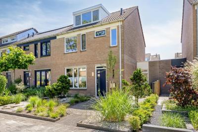 Hoekwoning Albinonistraat 47 in Boxtel